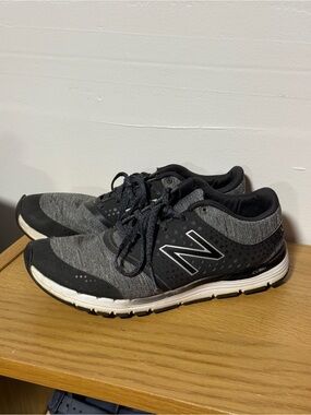 New Balance Women’s Gray and Black Athletic Sneakers